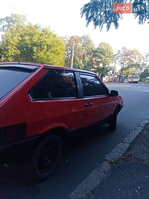Хэтчбек ВАЗ / Lada 2108 1988 в Одессе