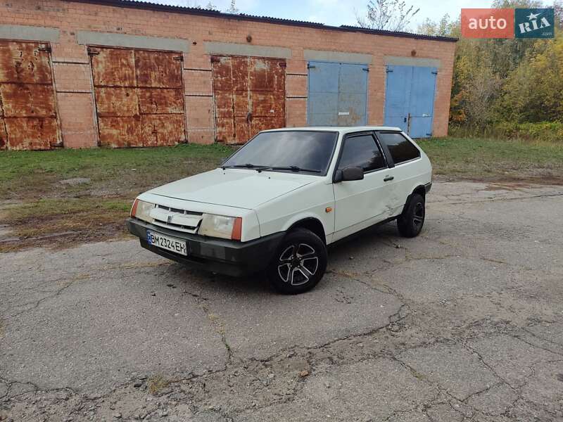 Хетчбек ВАЗ / Lada 2108 1990 в Ромнах