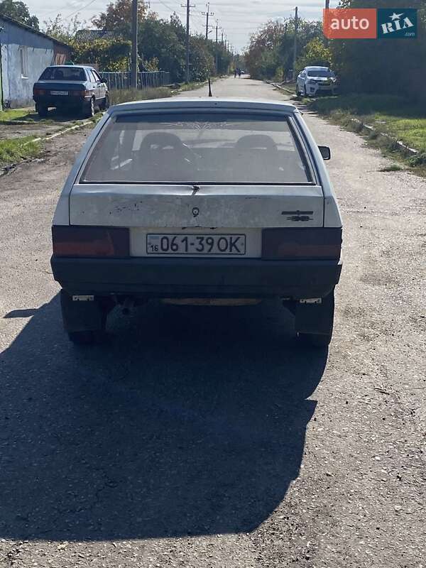Хетчбек ВАЗ / Lada 2108 1991 в Подільську фото 5 Хетчбек ВАЗ / Lada 2108 1991 в Подільську