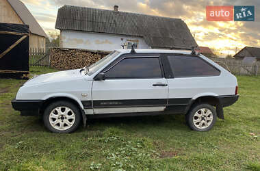 Хэтчбек ВАЗ 2108 1992 в 