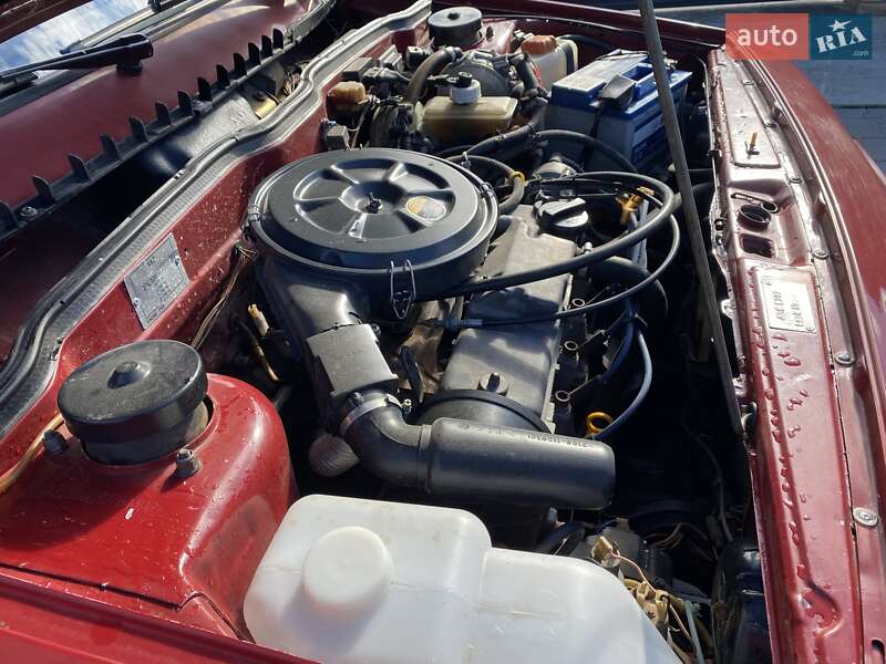 Хэтчбек ВАЗ / Lada 2108 1990 в Черновцах