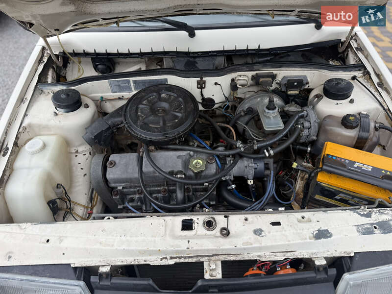 Хетчбек ВАЗ / Lada 2108 1990 в Запоріжжі фото 13 Хетчбек ВАЗ / Lada 2108 1990 в Запоріжжі