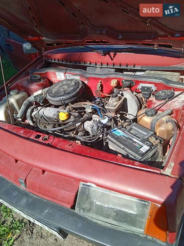 Хэтчбек ВАЗ / Lada 2108 1990 в Томашполе фото 4 Хэтчбек ВАЗ / Lada 2108 1990 в Томашполе