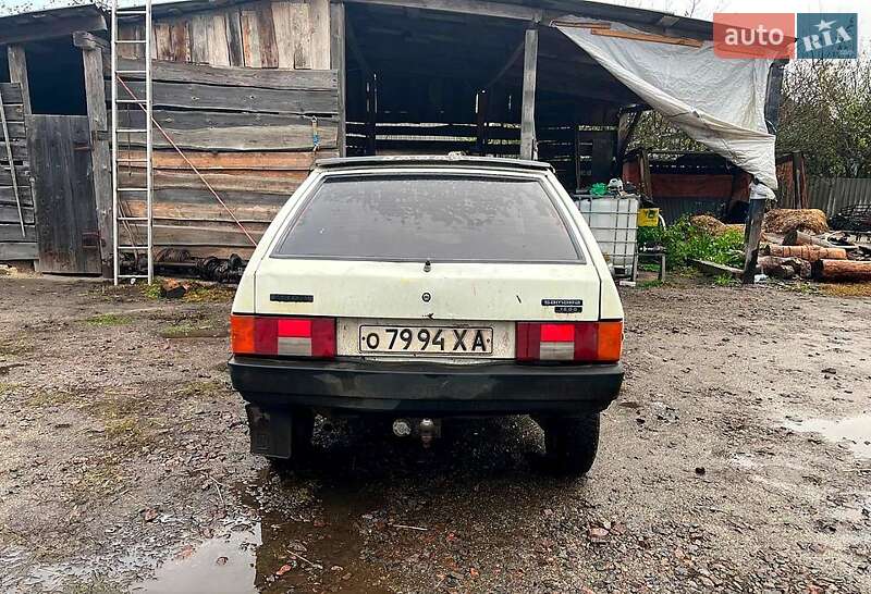 ВАЗ / Lada 2108 1987 ВАЗ / Lada 2108 1987