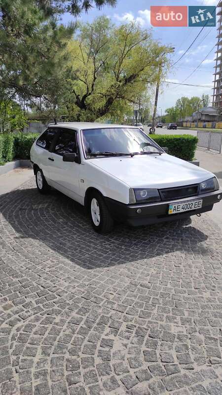 Хэтчбек ВАЗ / Lada 2108 1989 в Першотравенске