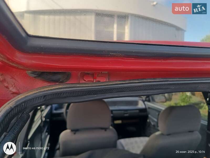 Хэтчбек ВАЗ / Lada 2108 1992 в Казатине фото 3 Хэтчбек ВАЗ / Lada 2108 1992 в Казатине