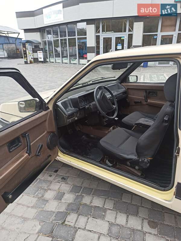 Хетчбек ВАЗ / Lada 2108 1987 в Горішніх Плавнях фото 2 Хетчбек ВАЗ / Lada 2108 1987 в Горішніх Плавнях