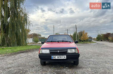 Хэтчбек ВАЗ 2108 1989 в Новом Буге Хэтчбек ВАЗ 2108 1989 в Новом Буге