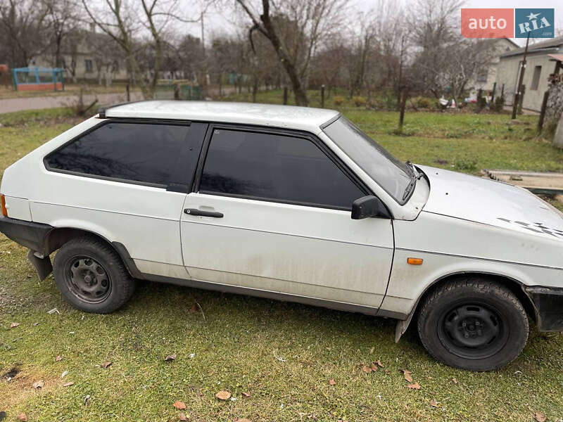 Хэтчбек ВАЗ / Lada 2108 1990 в Ровно