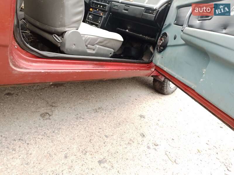 Хэтчбек ВАЗ / Lada 2108 1989 в Полтаве фото 3 Хэтчбек ВАЗ / Lada 2108 1989 в Полтаве