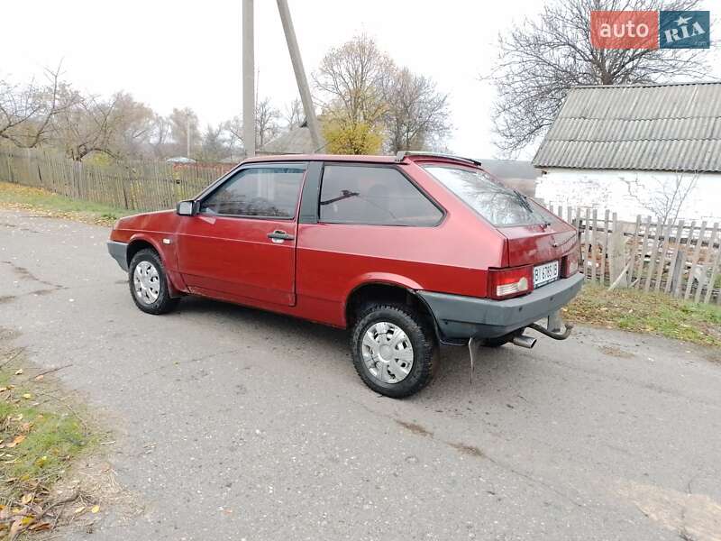 Хэтчбек ВАЗ / Lada 2108 1989 в Полтаве фото 7 Хэтчбек ВАЗ / Lada 2108 1989 в Полтаве