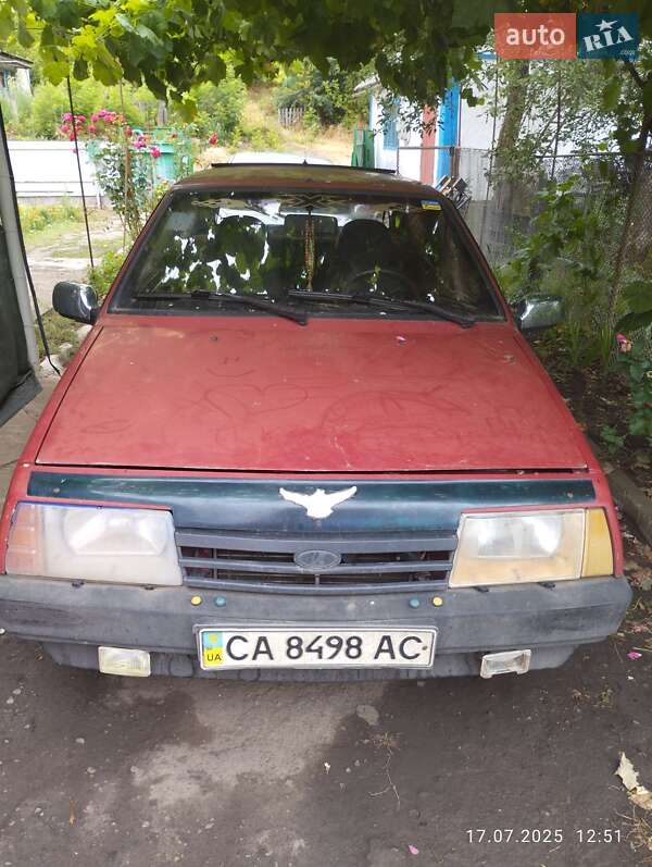Хетчбек ВАЗ / Lada 2108 1988 в Ватутіному фото Хетчбек ВАЗ / Lada 2108 1988 в Ватутіному