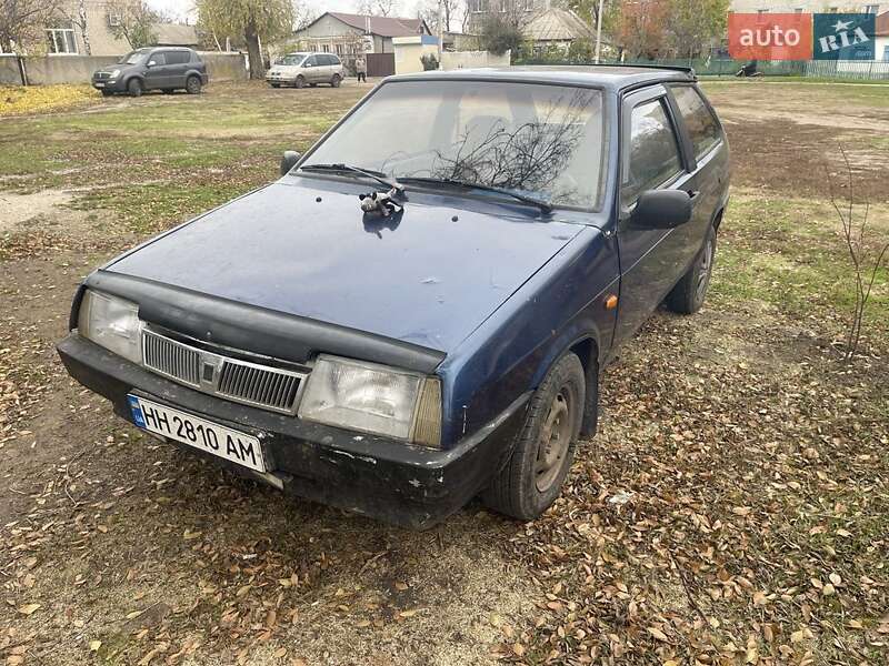 Хэтчбек ВАЗ / Lada 2108 1990 в Васильковке