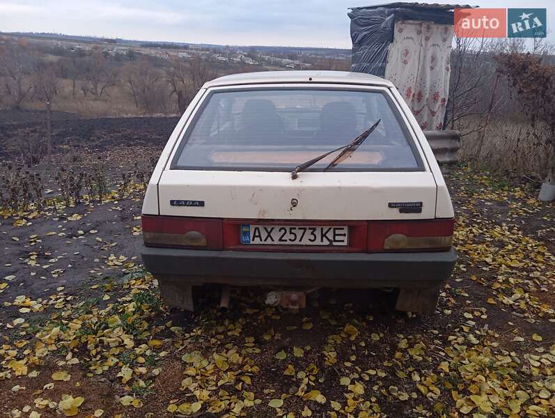 Хэтчбек ВАЗ / Lada 2108 1991 в Великом Бурлуке фото 6 Хэтчбек ВАЗ / Lada 2108 1991 в Великом Бурлуке