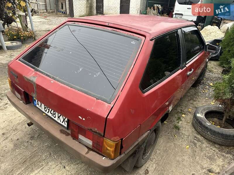 Хетчбек ВАЗ / Lada 2108 1993 в Харкові фото 4 Хетчбек ВАЗ / Lada 2108 1993 в Харкові
