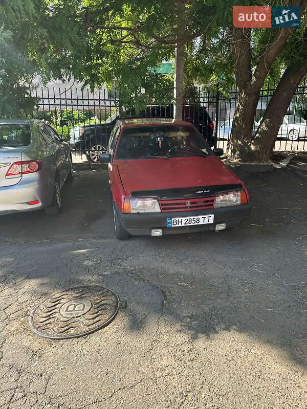 Хэтчбек ВАЗ / Lada 2108 1994 в Одессе фото 8 Хэтчбек ВАЗ / Lada 2108 1994 в Одессе