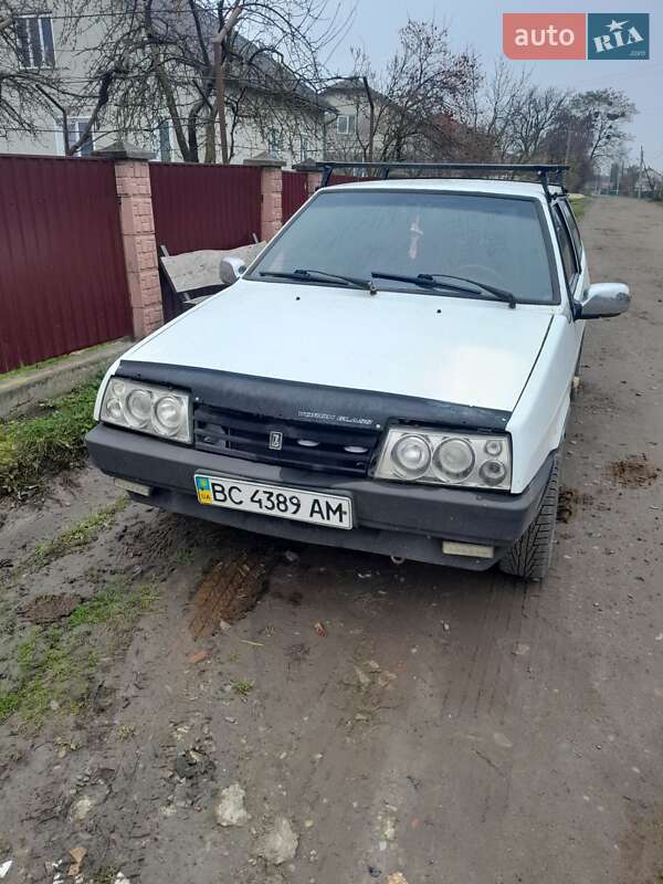 Хетчбек ВАЗ / Lada 2108 1989 в Миколаєві