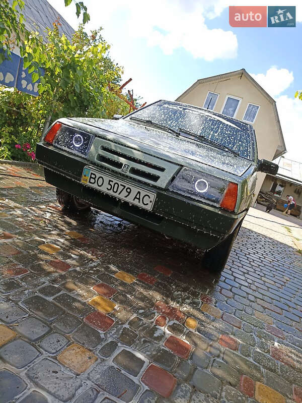 Хетчбек ВАЗ / Lada 2108 1991 в Тернополі фото 2 Хетчбек ВАЗ / Lada 2108 1991 в Тернополі