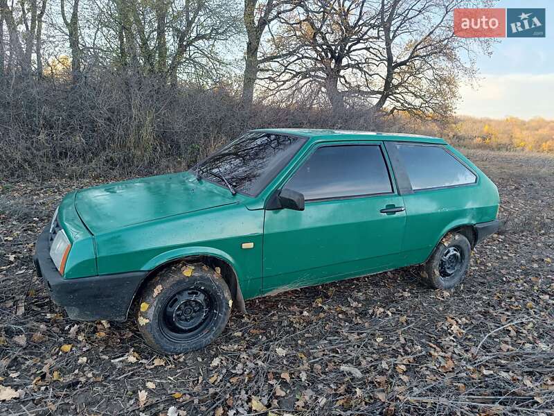 Хэтчбек ВАЗ / Lada 2108 1987 в Умани фото 4 Хэтчбек ВАЗ / Lada 2108 1987 в Умани