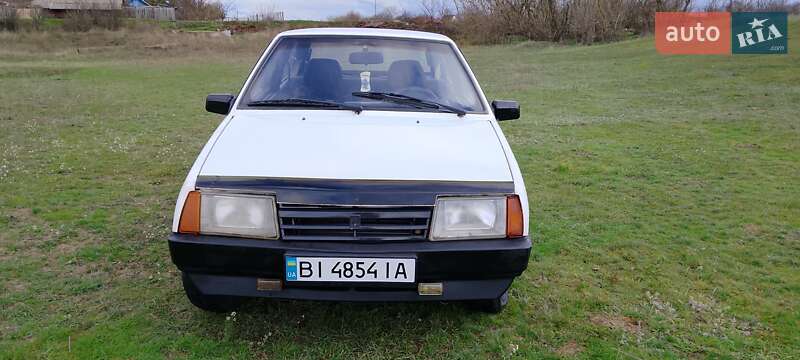 Хэтчбек ВАЗ / Lada 2108 1997 в Полтаве фото 2 Хэтчбек ВАЗ / Lada 2108 1997 в Полтаве