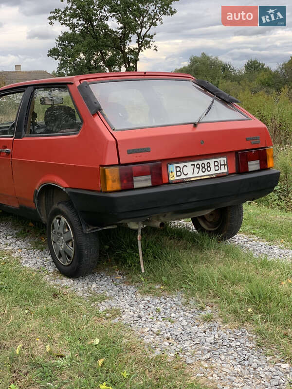 Хэтчбек ВАЗ / Lada 2108 1987 в Яворове фото 6 Хэтчбек ВАЗ / Lada 2108 1987 в Яворове