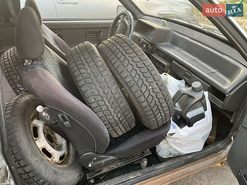 Хэтчбек ВАЗ / Lada 2108 1998 в Чернигове фото 6 Хэтчбек ВАЗ / Lada 2108 1998 в Чернигове
