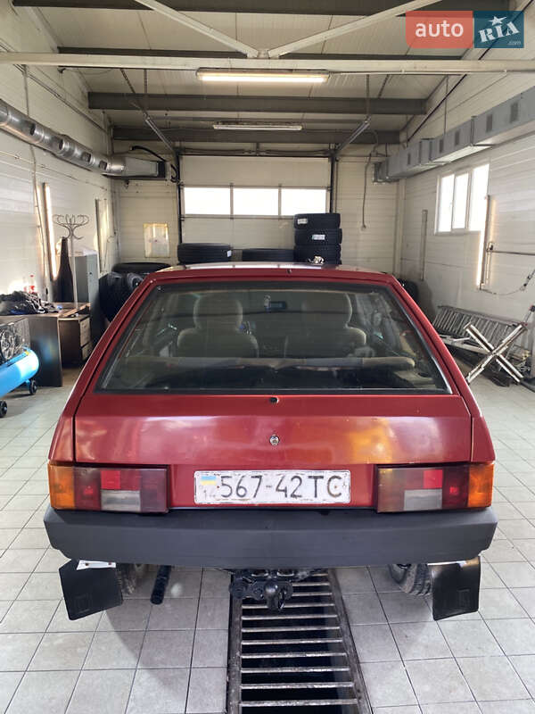 Хетчбек ВАЗ / Lada 2108 1993 в Львові