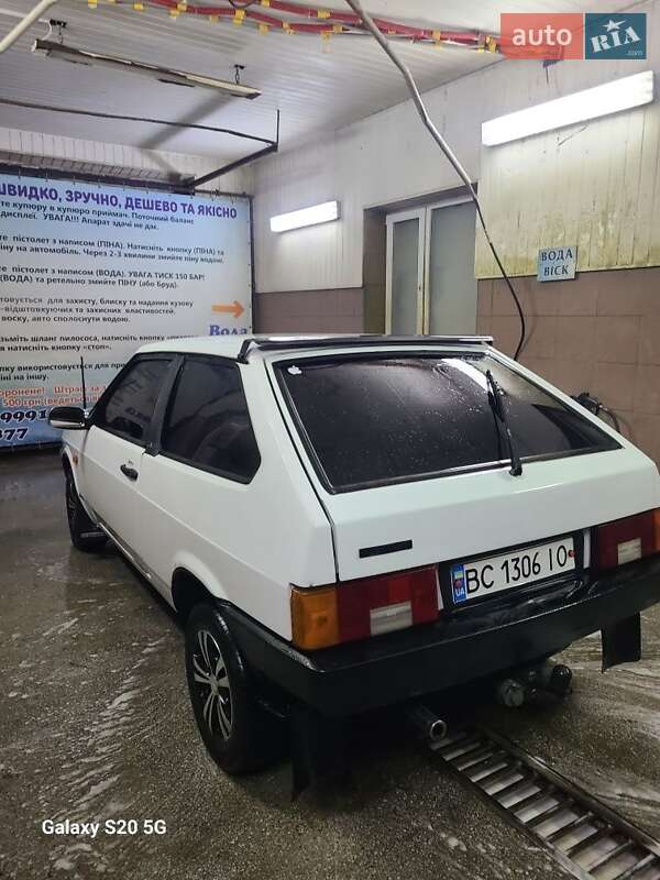 Хэтчбек ВАЗ / Lada 2108 1986 в Жидачове