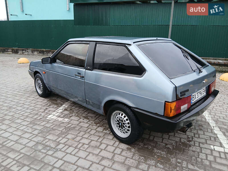 Хэтчбек ВАЗ / Lada 2108 1994 в Каменец-Подольском
