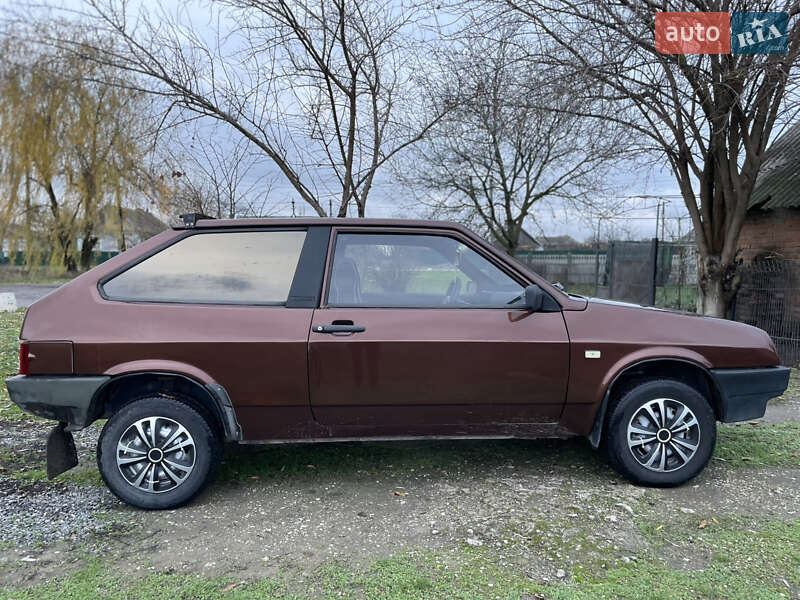 Хэтчбек ВАЗ / Lada 2108 1988 в Кривом Роге