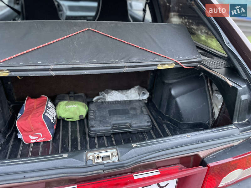 Хэтчбек ВАЗ / Lada 2108 1988 в Кривом Роге