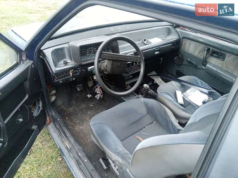 Хетчбек ВАЗ / Lada 2108 1992 в Збаражі фото 4 Хетчбек ВАЗ / Lada 2108 1992 в Збаражі