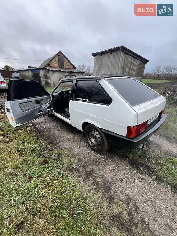 Хэтчбек ВАЗ / Lada 2108 1991 в Обухове фото 8 Хэтчбек ВАЗ / Lada 2108 1991 в Обухове