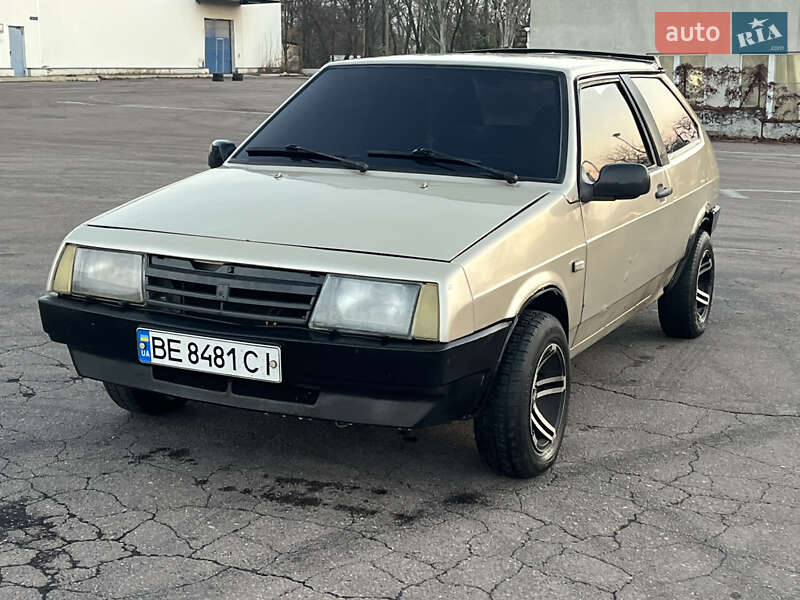 Хетчбек ВАЗ / Lada 2108 1991 в Миколаєві