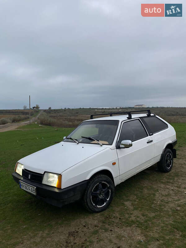 Хэтчбек ВАЗ / Lada 2108 1986 в Измаиле