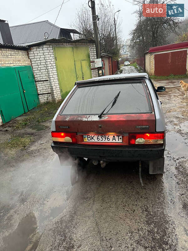Хетчбек ВАЗ / Lada 2108 1988 в Києві
