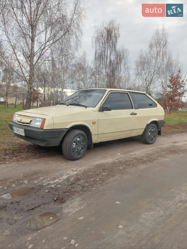 Хетчбек ВАЗ / Lada 2108 1985 в Новій Басані