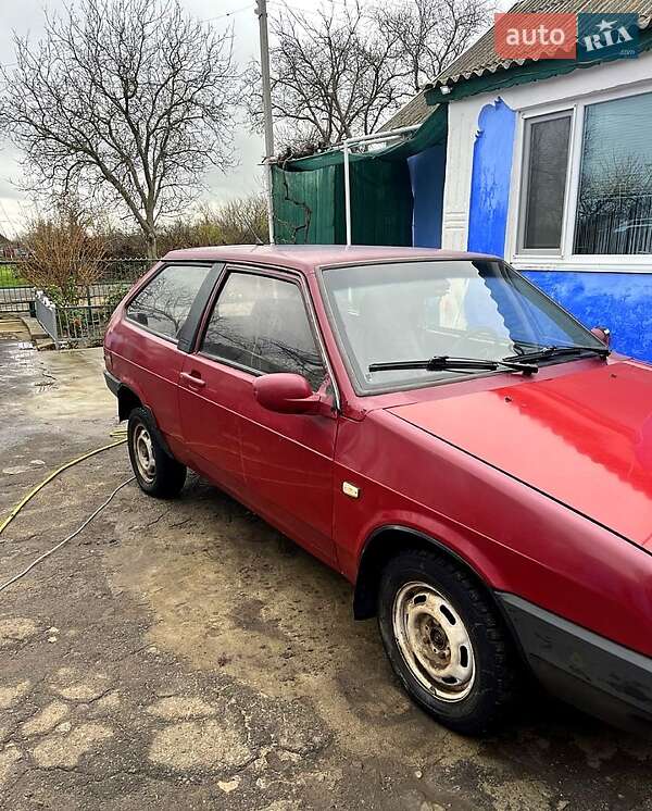Хетчбек ВАЗ / Lada 2108 1987 в Миколаєві фото 4 Хетчбек ВАЗ / Lada 2108 1987 в Миколаєві