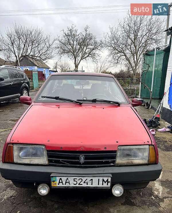 Хетчбек ВАЗ / Lada 2108 1987 в Миколаєві фото 8 Хетчбек ВАЗ / Lada 2108 1987 в Миколаєві