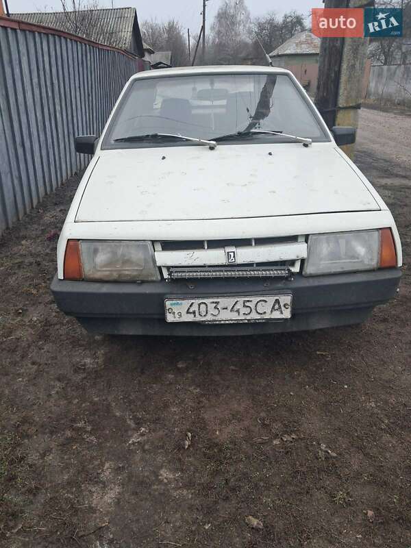 ВАЗ / Lada 2108 1987 ВАЗ / Lada 2108 1987