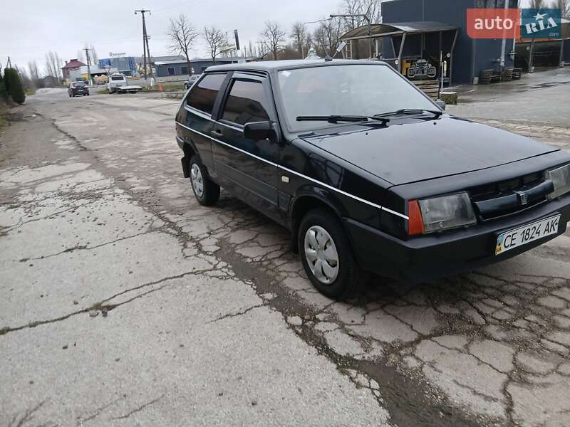 Хэтчбек ВАЗ / Lada 2108 1990 в Хотине фото 3 Хэтчбек ВАЗ / Lada 2108 1990 в Хотине