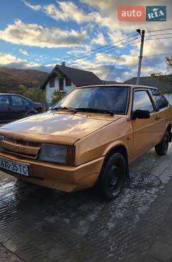 Хетчбек ВАЗ 2108 1995 в Івано-Франківську
