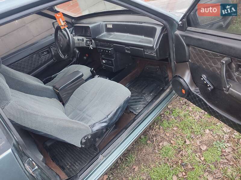 Хетчбек ВАЗ / Lada 2108 1987 в Кам'янському