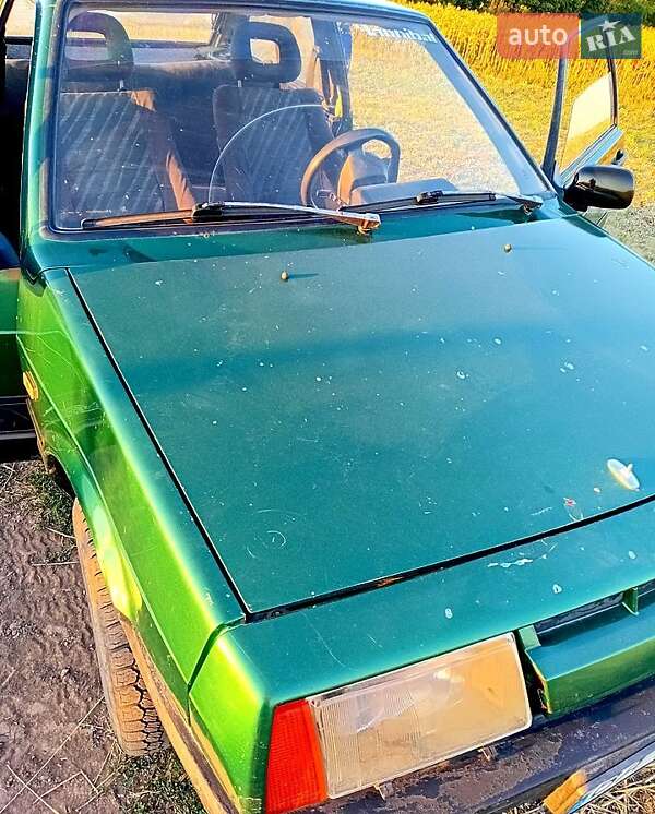 Хетчбек ВАЗ / Lada 2108 1987 в Новоархангельську фото 9 Хетчбек ВАЗ / Lada 2108 1987 в Новоархангельську