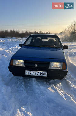 Хэтчбек ВАЗ 2108 1988 в Сарнах