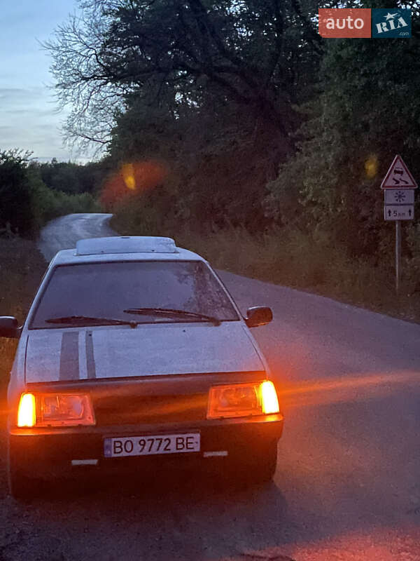 Хэтчбек ВАЗ / Lada 2108 1988 в Чорткове фото 18 Хэтчбек ВАЗ / Lada 2108 1988 в Чорткове
