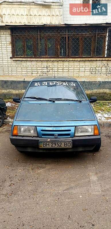 Хэтчбек ВАЗ / Lada 2108 1991 в Одессе фото 3 Хэтчбек ВАЗ / Lada 2108 1991 в Одессе