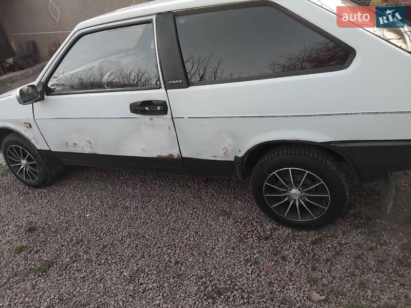 Хэтчбек ВАЗ / Lada 2108 1992 в Житомире
