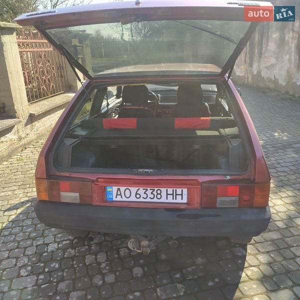 Хэтчбек ВАЗ / Lada 2108 1988 в Ужгороде