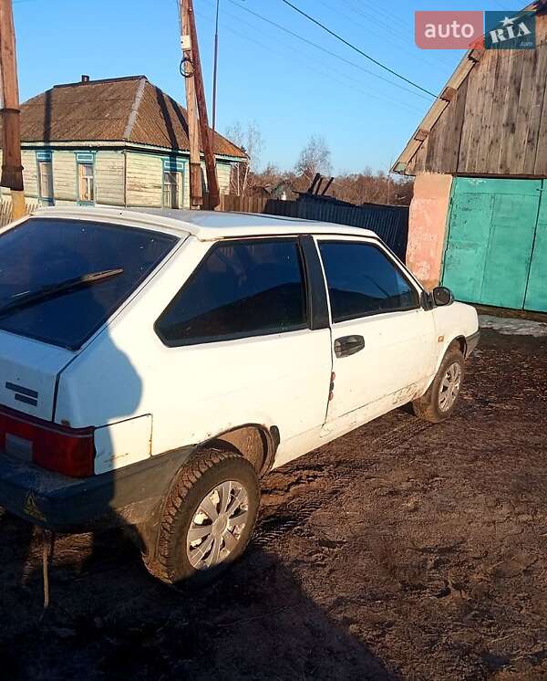 ВАЗ / Lada 2108 1986 ВАЗ / Lada 2108 1986